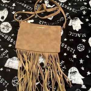 Victoria Secret: Leather cross body bag